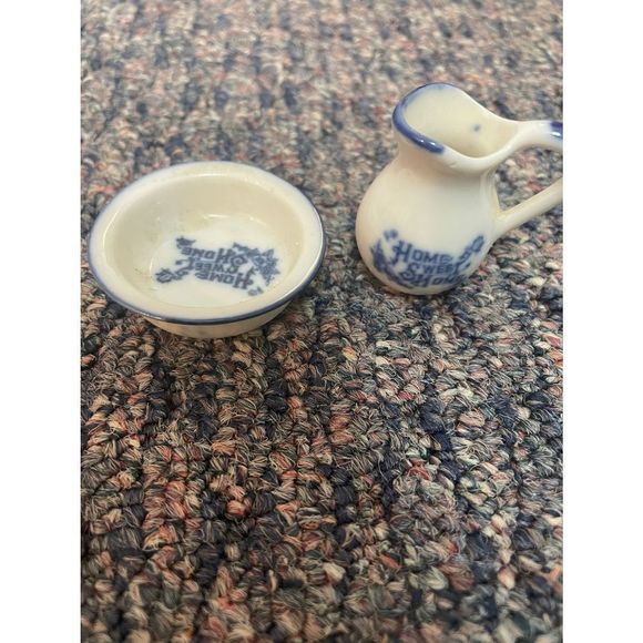 Vintage Mini  Porcelain Pitcher “Home Sweet Home” Water Basin. Scale 1:12 - Picture 1 of 2